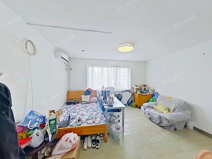 北京宏盛园1室1厅66.45平低楼层/共6层