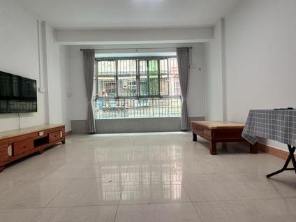 河源青联小区3室1厅80.72平低楼层/共8层