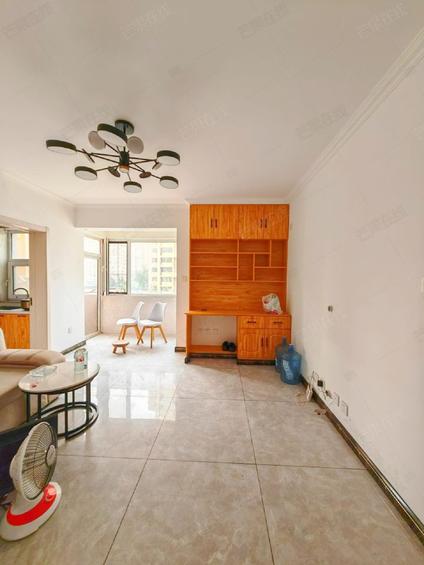 沈阳国奥现代城(东区)1室1厅56平低楼层/共18层