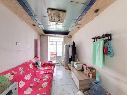 北京满城小区(长宁巷)1室1厅37.88平高楼层/共6层