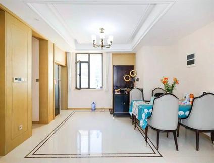 北京鲁能公馆3室2厅151平低楼层/共5层