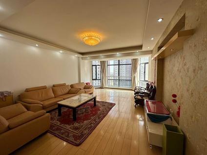 北京金玉星海3室2厅158.27平低楼层/共27层