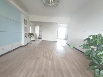 北京汇通凤凰城小区3室2厅138.75平低楼层/共30层