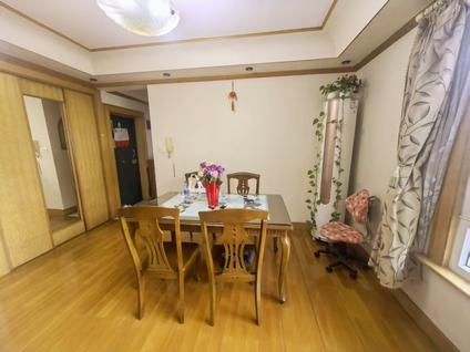 北京康海大楼2室2厅120.47平中楼层/共24层