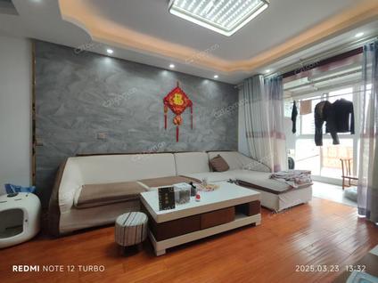 北京凤凰和泰3室2厅106平低楼层/共33层