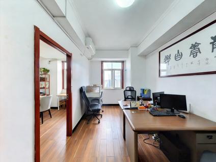 北京合能朱阙1室1厅42平高楼层/共30层