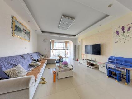 株洲金色荷塘3室2厅133平高楼层/共18层