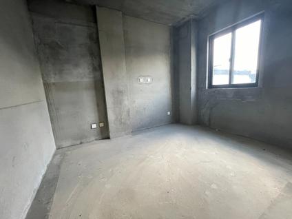 北京暖山别墅5室3厅240平低楼层/共3层