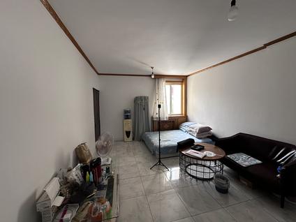 北京新街口小区2室1厅75平中楼层/共8层