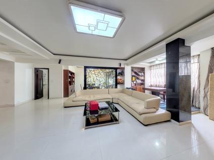 北京绿城小区3室2厅175平高楼层/共8层