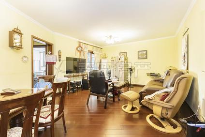 北京世纪城(远大园六区)3室2厅147平中楼层/共19层