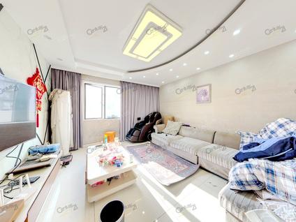 北京嘉丰银座广场3室2厅140.74平中楼层/共18层