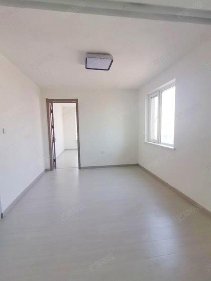 北京湖光景致1室1厅53平中楼层/共16层