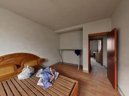 北京秦淮花苑(福园)3室2厅124.75平低楼层/共6层