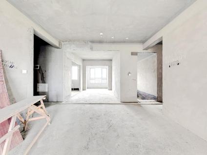 株洲华晨格林水岸4室2厅140.23平低楼层/共28层