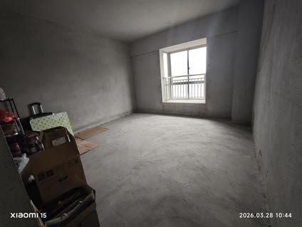 桂林宝盈大厦1室2厅71平高楼层/共20层