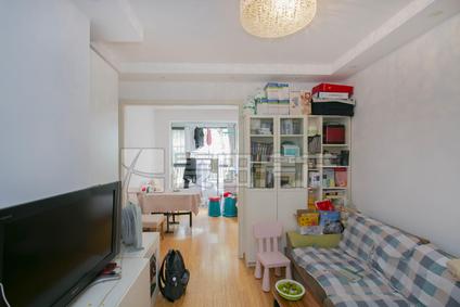 北京润枫水尚1室1厅68.46平低楼层/共10层