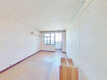 北京天目大楼1室0厅40.07平中楼层/共14层