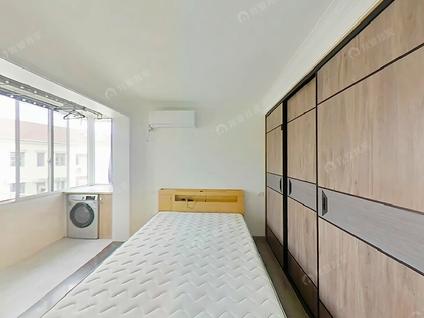 北京甘泉苑1室1厅33.5平高楼层/共6层