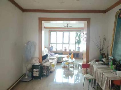 北京团结大院3室2厅83平高楼层/共6层