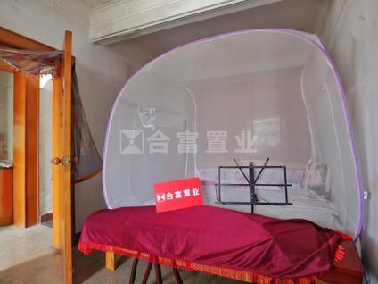 广州海富花园3室2厅121平高楼层/共9层