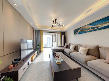 成都中粮祥云里3室2厅115.28平中楼层/共33层