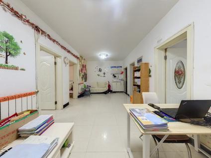 北京华龙佳园2室1厅91.34平低楼层/共21层