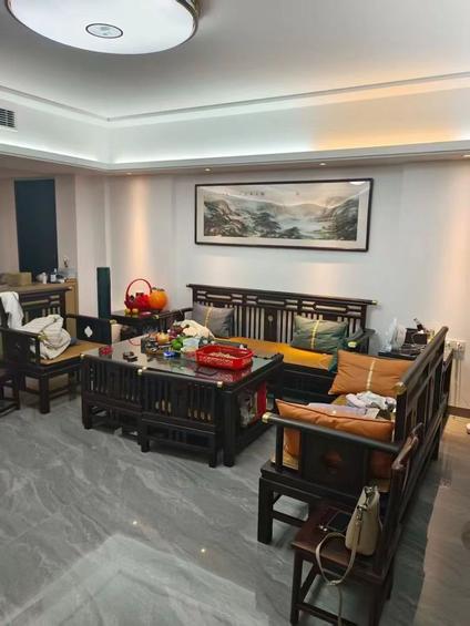 汕头英泰苑4室2厅165平中楼层/共10层