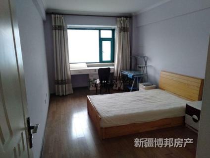 乌鲁木齐嘉华园(南区)2室2厅82.17平中楼层/共6层