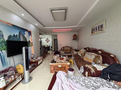 北京宏川阳光家园4室2厅140平低楼层/共7层