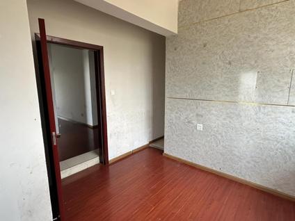 北京思兰雅苑3室2厅161平中楼层/共12层