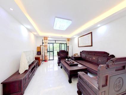 北京祥和家园4室2厅142平低楼层/共19层