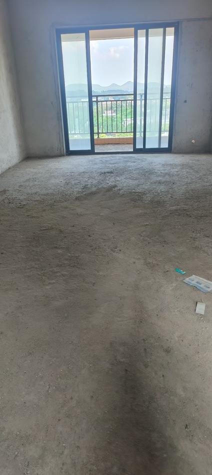 北京翔信豪庭3室2厅119.89平中楼层/共17层