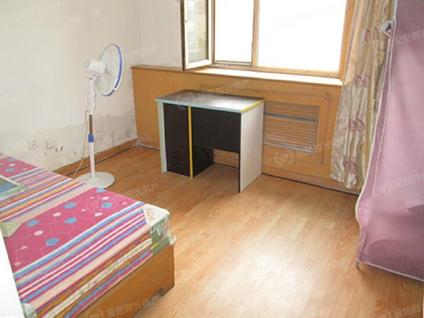 北京奥竺苑4室1厅176平低楼层/共12层