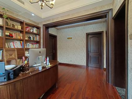 北京美达檀香山(北区)4室3厅269.85平低楼层/共2层