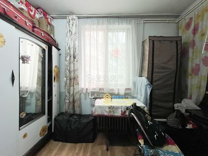 北京西津东路1室1厅56.8平中楼层/共6层