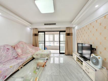 北京荣盛华府3室2厅120.86平低楼层/共18层