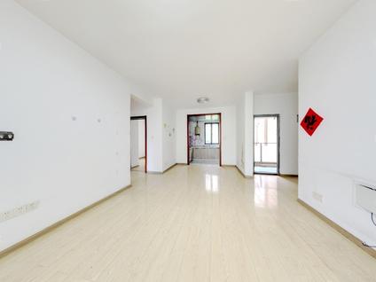 南京学府世家3室2厅90.98平低楼层/共18层