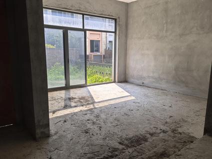 北京珑山居5室2厅321平低楼层/共8层