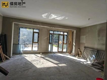 北京中梁首府4室2厅183.58平低楼层/共5层