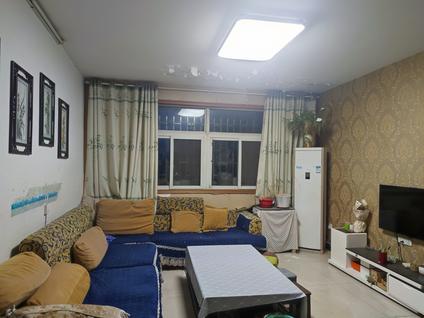 洛阳卫校家属院3室2厅134平高楼层/共7层