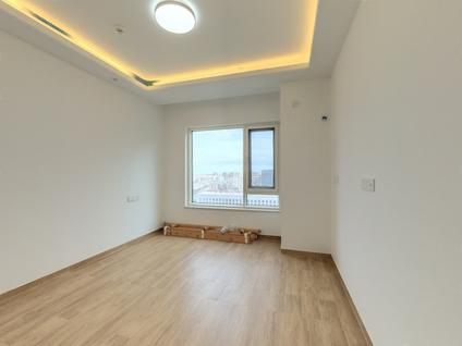 海口海垦金湖壹号3室2厅119.6平高楼层/共27层