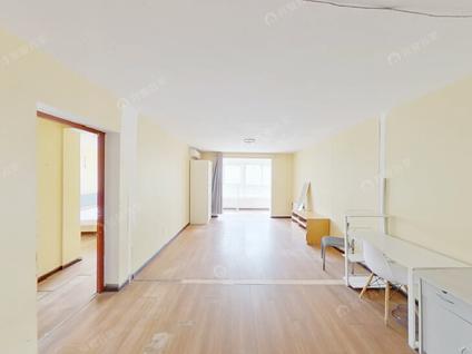 北京龙锦苑(东四区)3室1厅125.05平中楼层/共6层