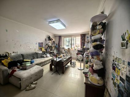 北京泰来东里2室1厅99.68平低楼层/共6层