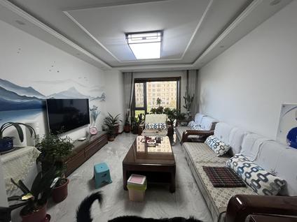 北京锦尚国际2室2厅122平低楼层/共32层