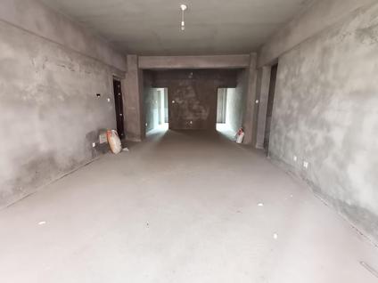 北京丽水金都4室2厅138平低楼层/共7层