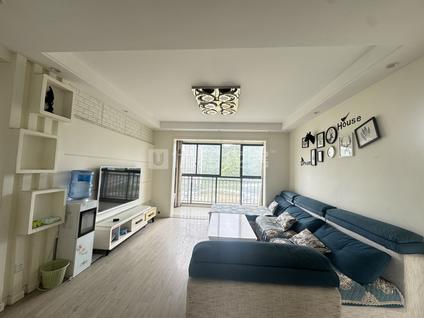 北京美的城3室2厅125平低楼层/共36层