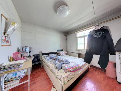 北京煤机花园2室1厅60.95平高楼层/共7层