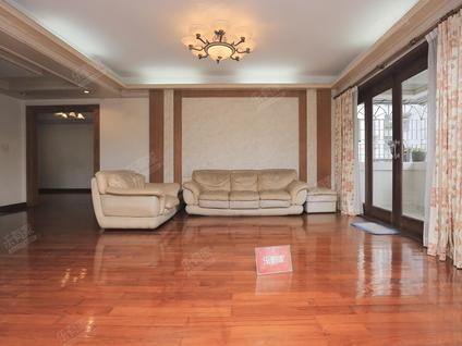 江门建业大厦5室2厅175.53平中楼层/共8层