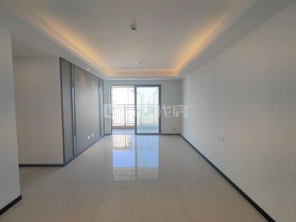 北京龙光玖珑臺3室2厅89平中楼层/共33层